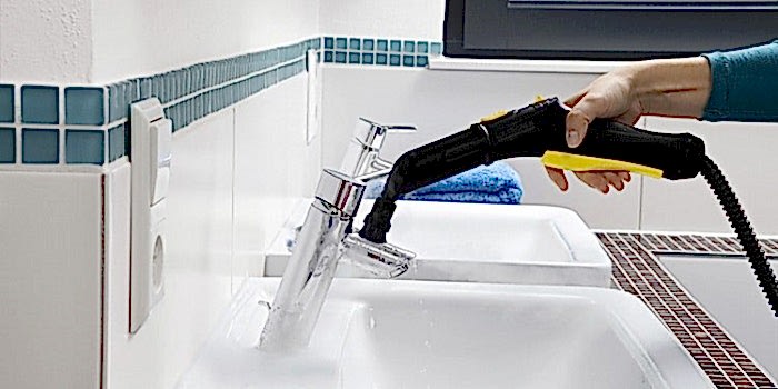 steam-cleaning-bathroom2